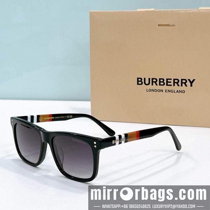 Burberry Glasses smx52