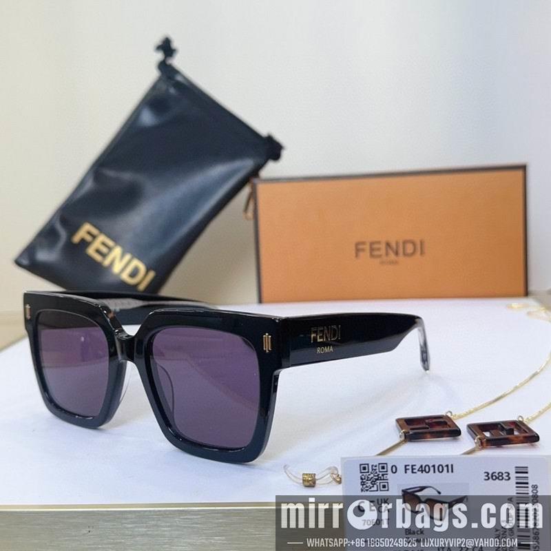 Fendi Glasses smh103