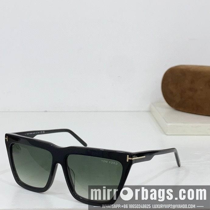 Tom Ford Glasses smx152
