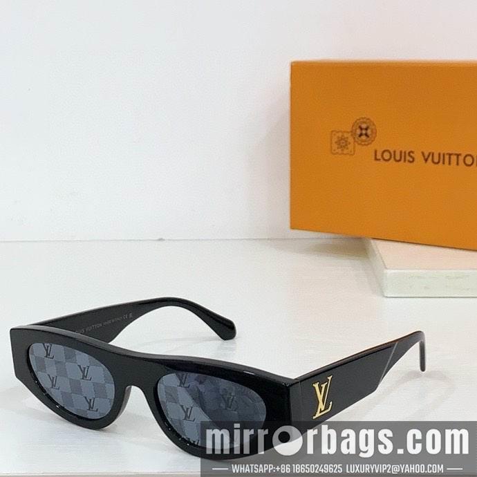 LV Glasses smx212