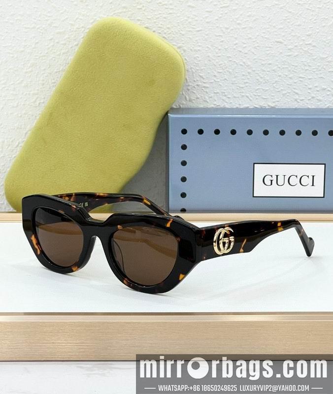 Gucci Glasses smh140