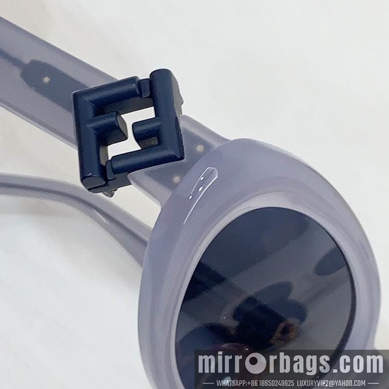 Fendi Glasses smh33