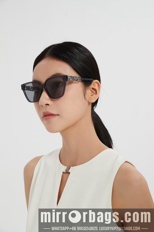 Versace Glaases smx135