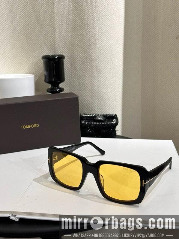 Tom Ford Glasses smx112