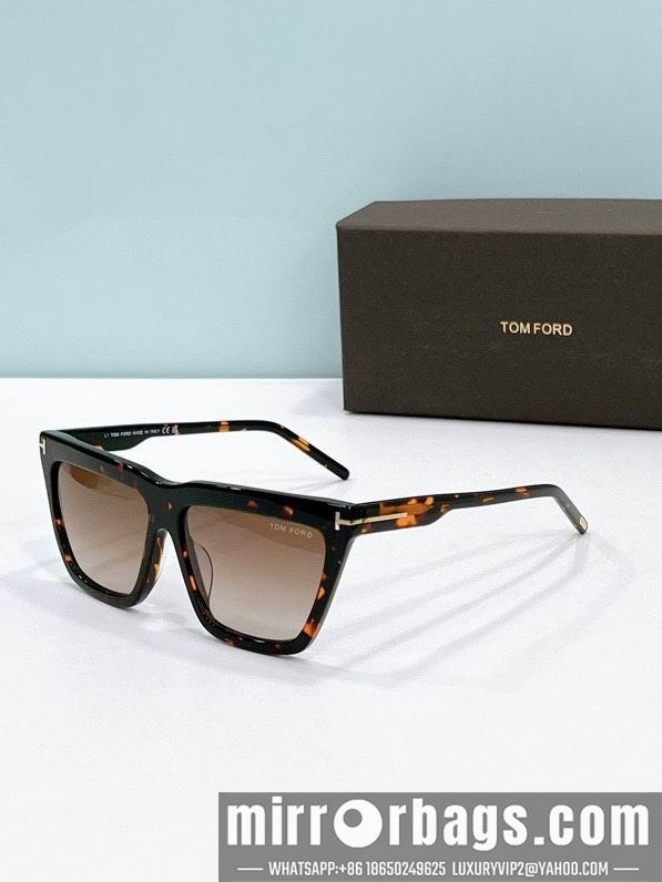 Tom Ford Glasses smx148