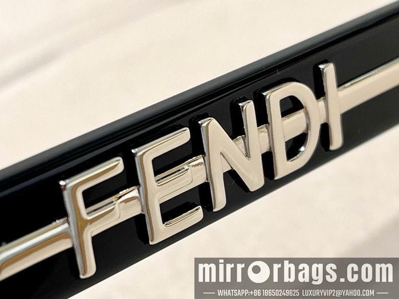 Fendi Glasses smx48