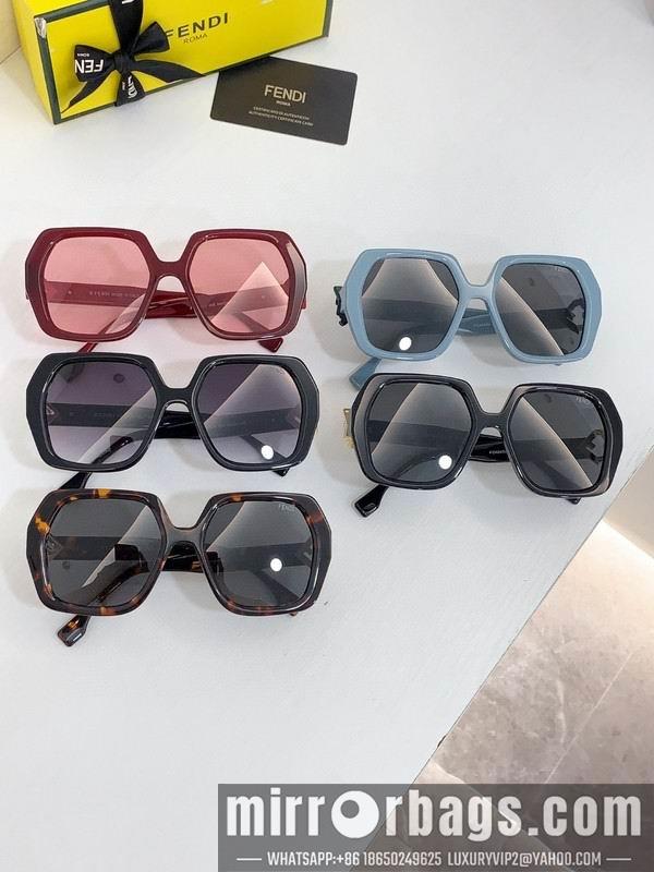 Fendi Glasses smh27