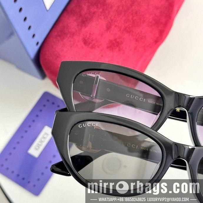 Gucci Glasses smx172