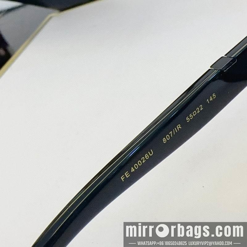 Fendi Glasses smx142