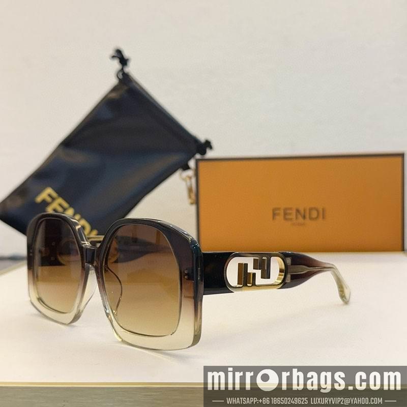 Fendi Glasses smx148