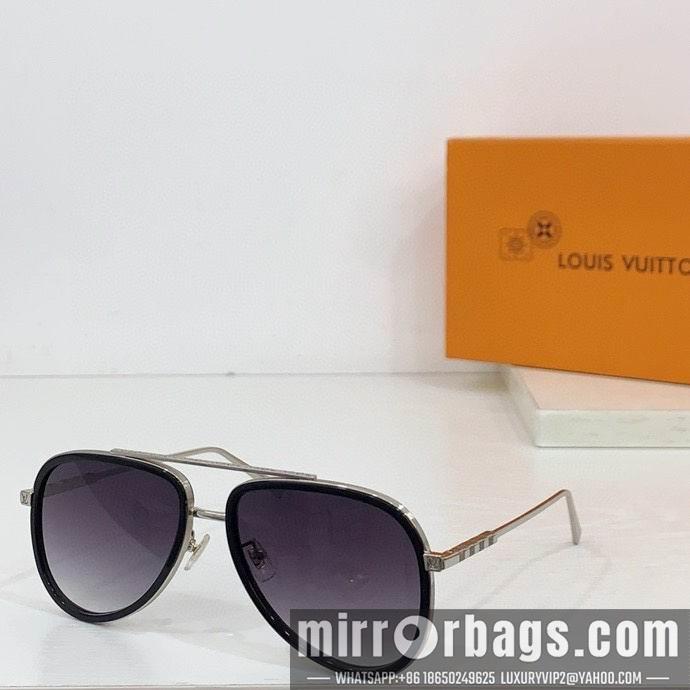 LV Glasses smr15