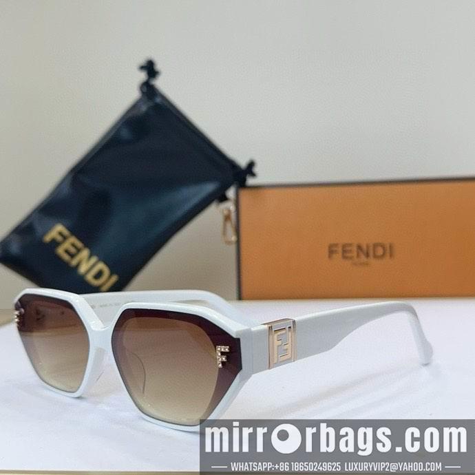 Fendi Glasses smh09