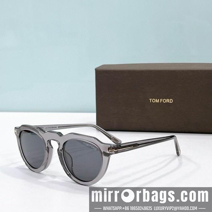 Tom Ford Glasses smx105