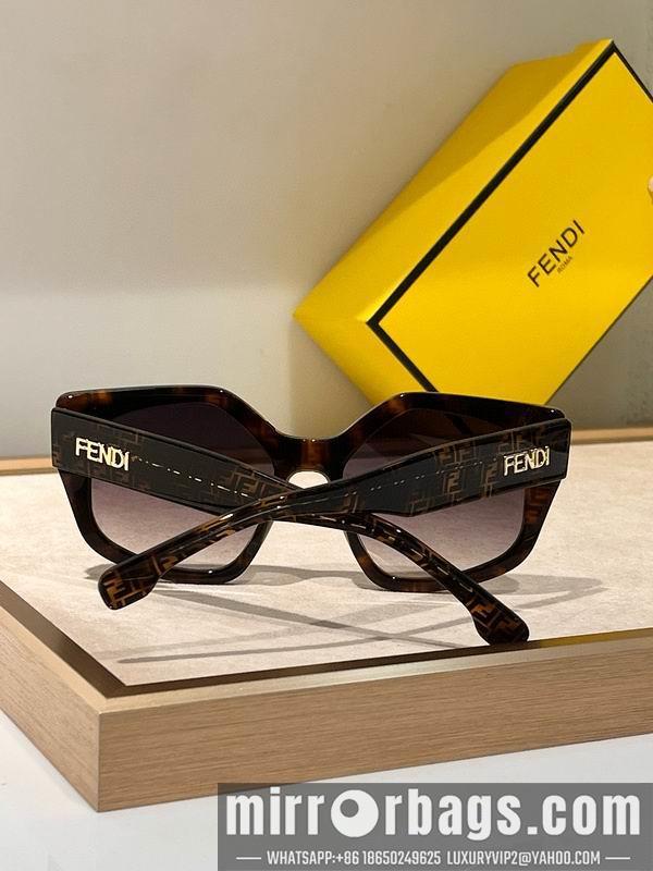 Fendi Glasses smx92