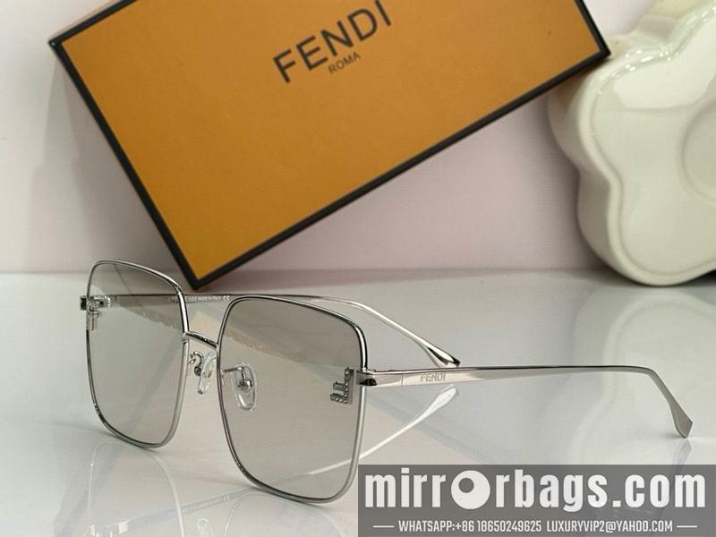 Fendi Glasses smx131