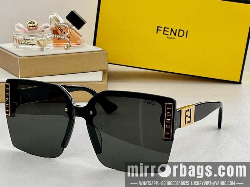 Fendi Glasses smx52