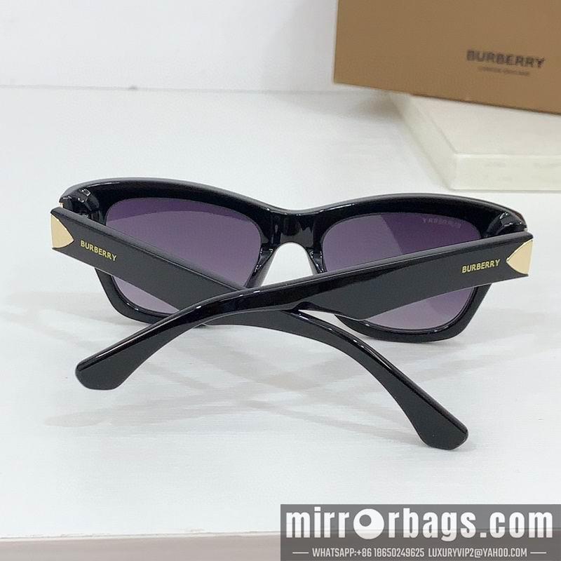 Burberry Glasses smr25
