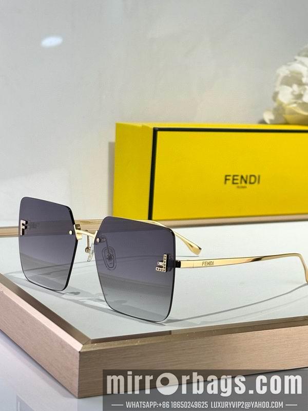 Fendi Glasses smh101