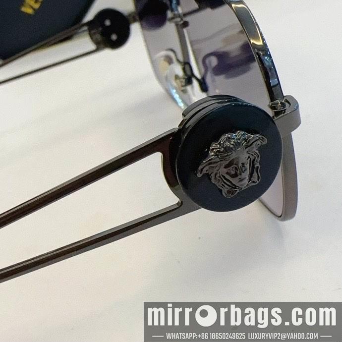 Versace Glaases smx149