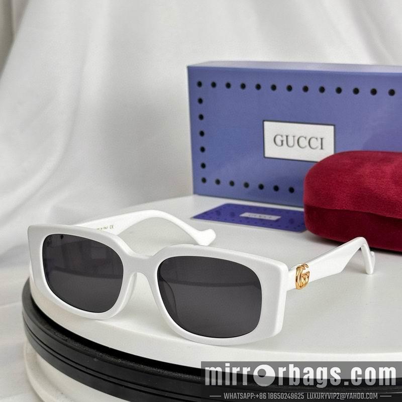 Gucci Glasses smr62