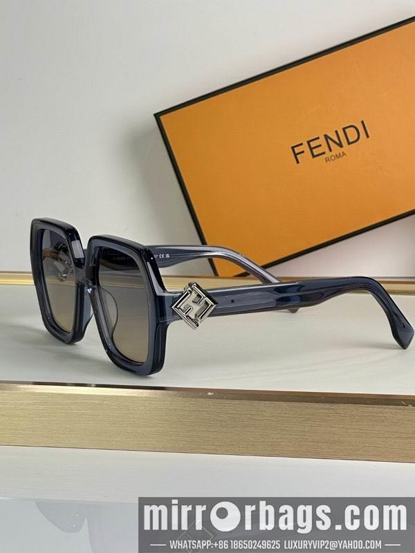 Fendi Glasses smh86