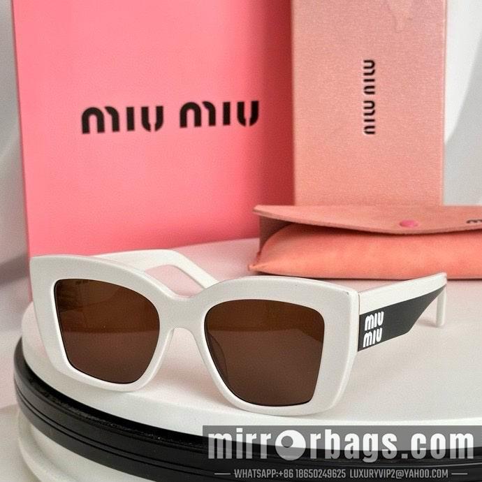 MiuMiu Glasses smx129