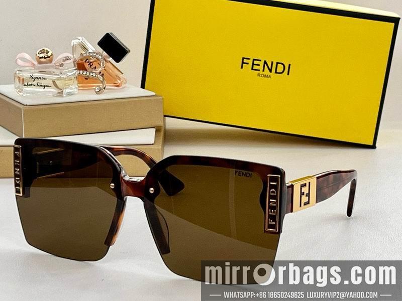 Fendi Glasses smx52