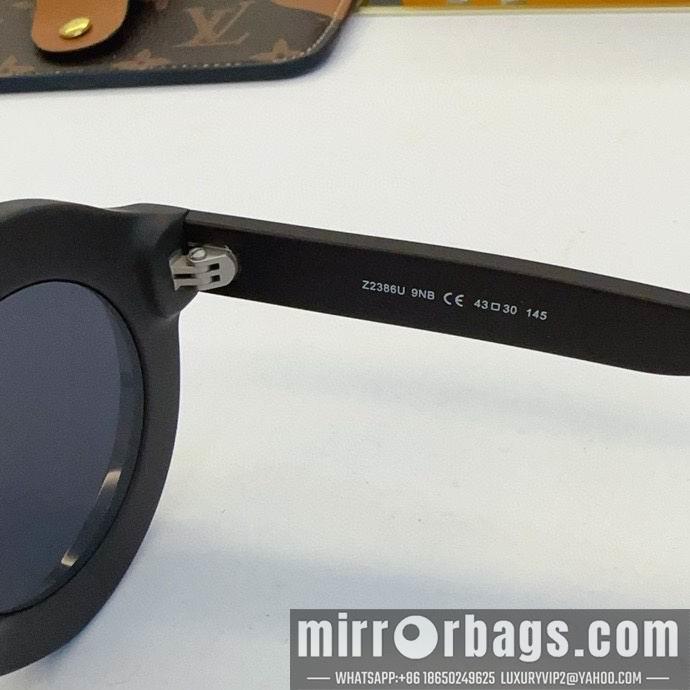 LV Glasses smx208