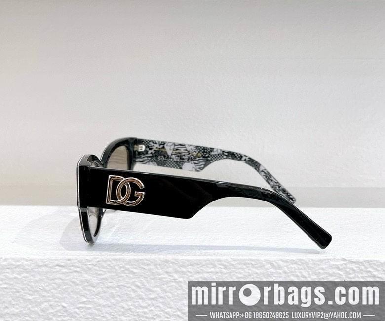 DG Glasses 010216