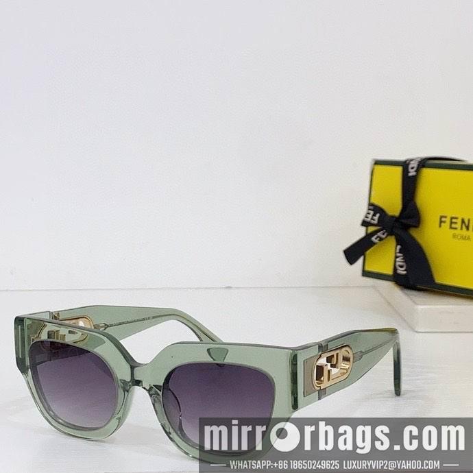 Fendi Glasses smx156