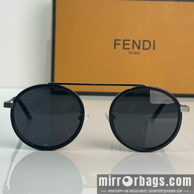Fendi Glasses smx129