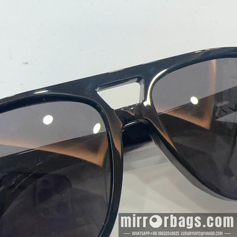 Gucci Glasses smh230