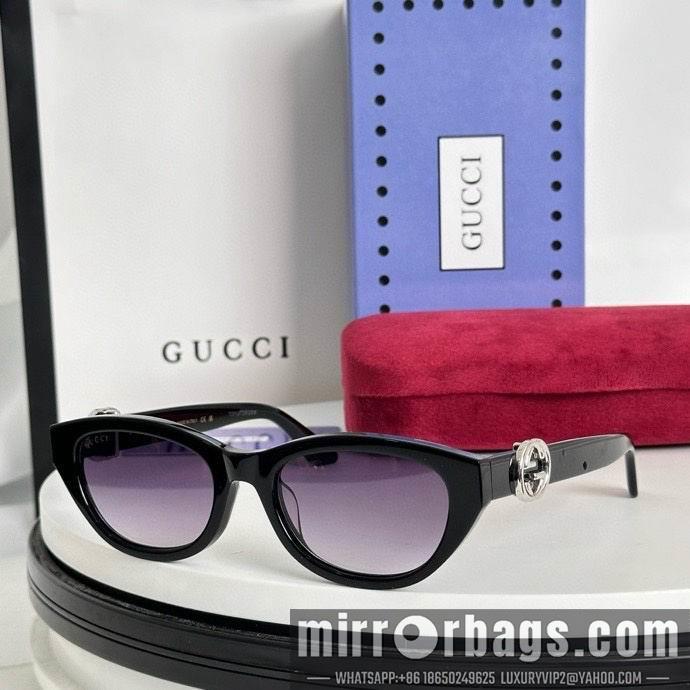 Gucci Glasses smx172