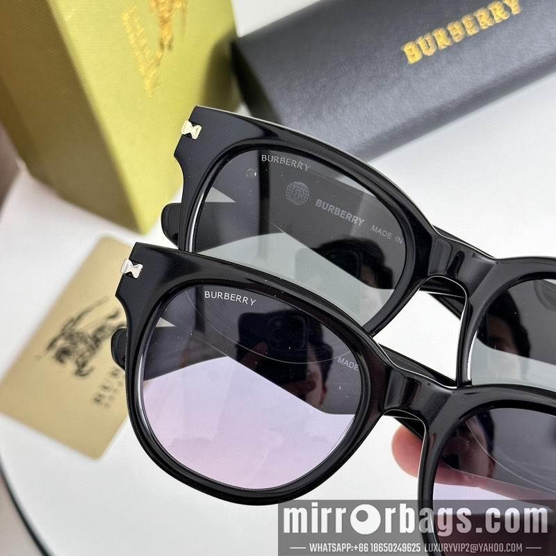 Burberry Glasses smr47