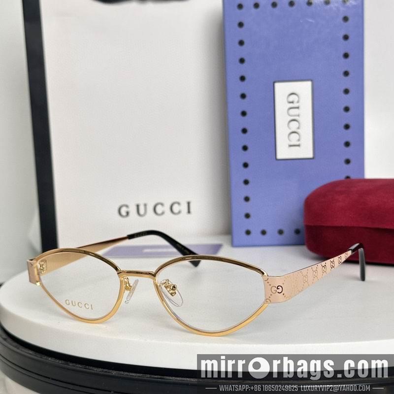 Gucci Glasses smh105