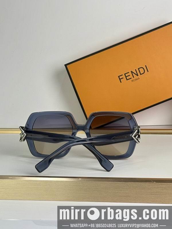 Fendi Glasses smh86