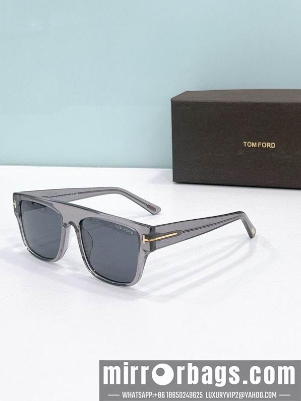 Tom Ford Glasses smx129