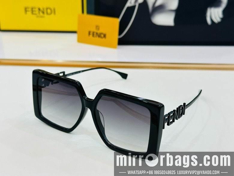 Fendi Glasses smx117