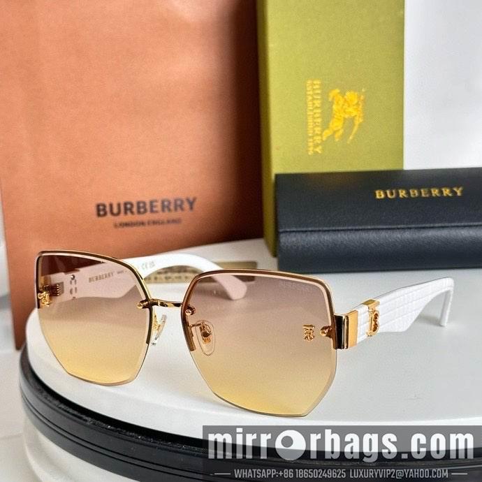 Burberry Glasses smx85