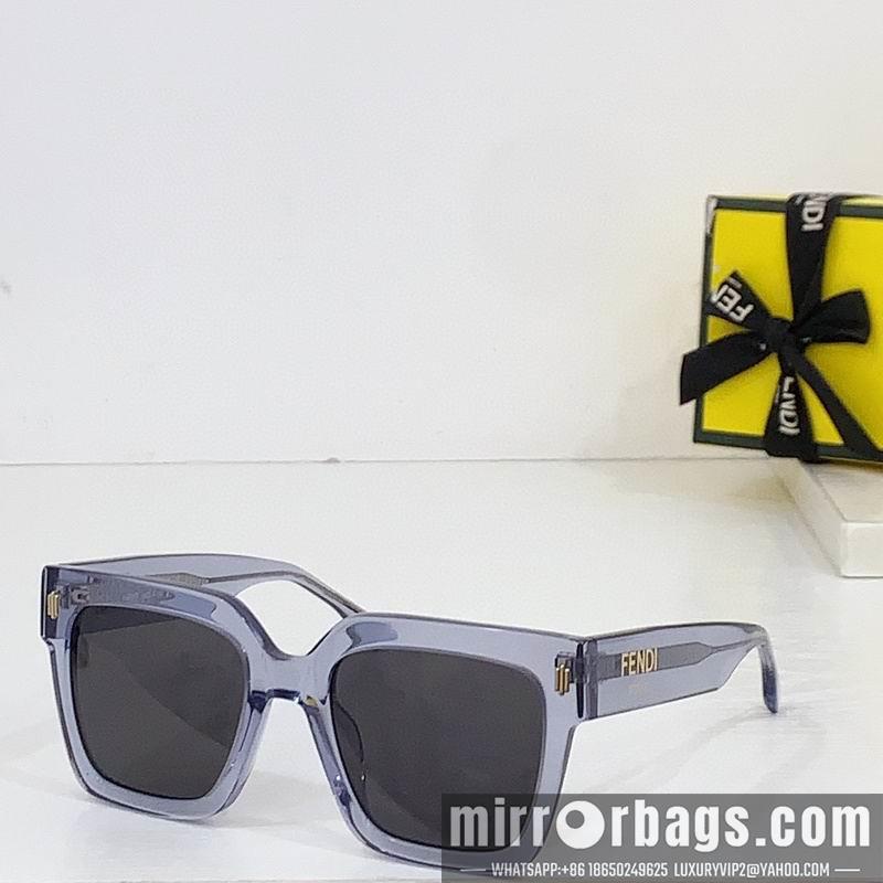Fendi Glasses smh35