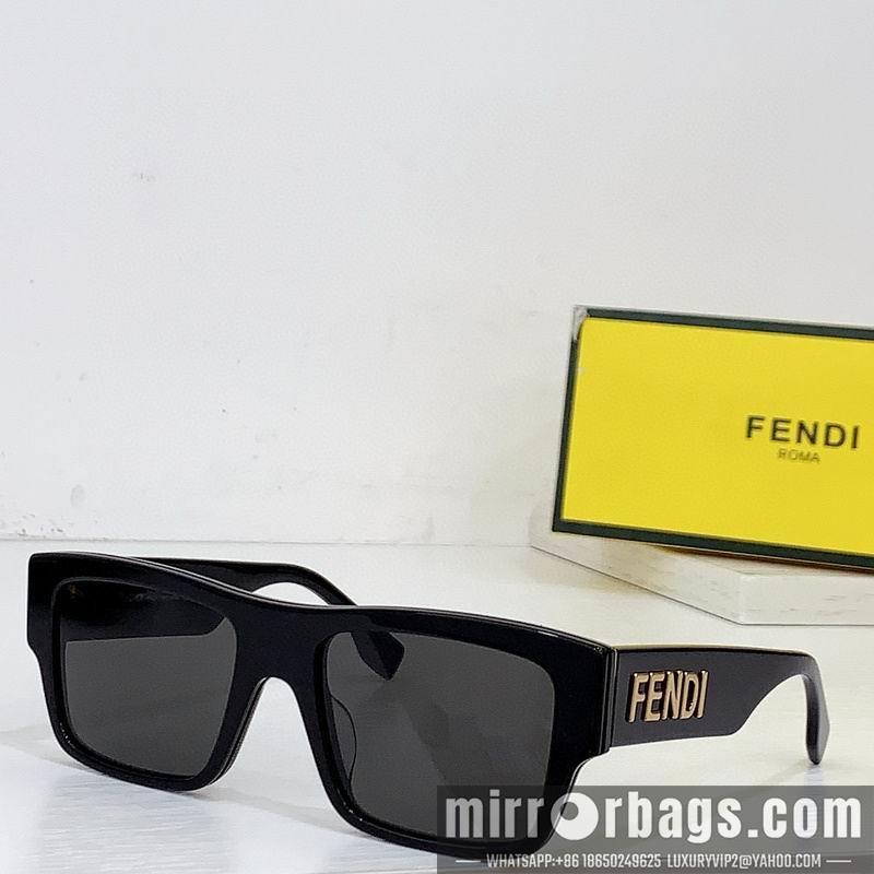 Fendi Glasses smx72