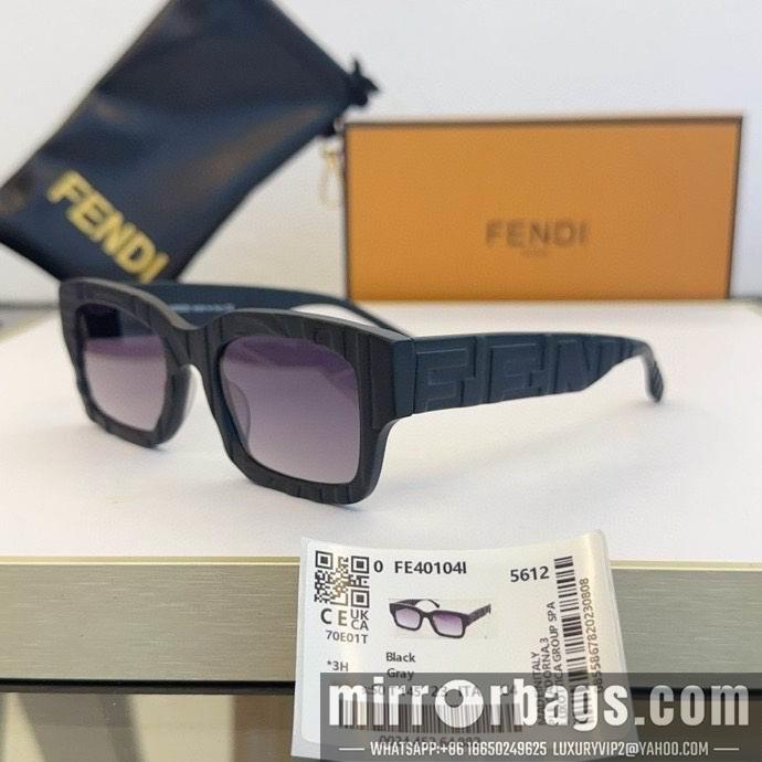 Fendi Glasses smx170