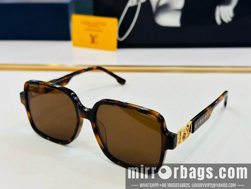 LV Glasses smr69