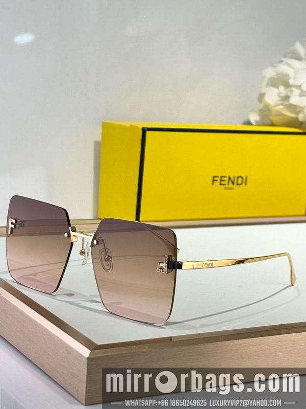 Fendi Glasses smh101