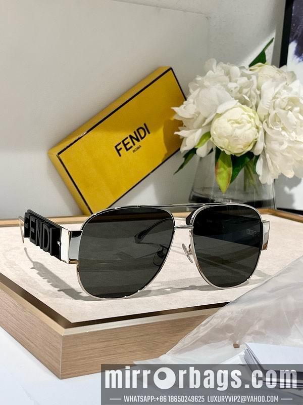 Fendi Glasses smx101