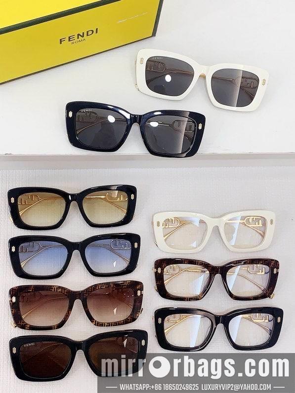 Fendi Glasses smx40