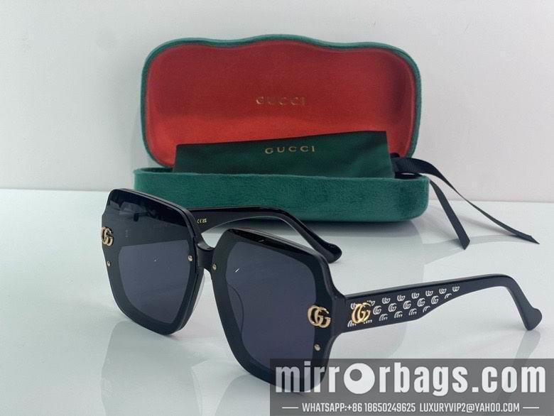 Gucci Glasses smx71