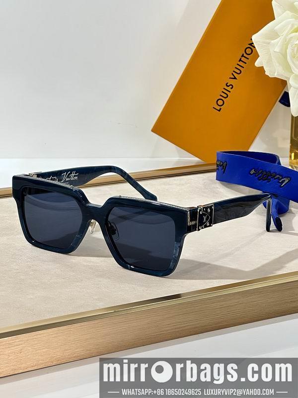 LV Glasses smx125