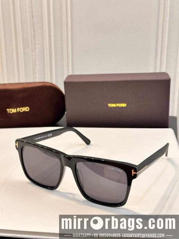 Tom Ford Glasses smx66