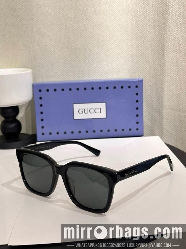Gucci Glasses smx96